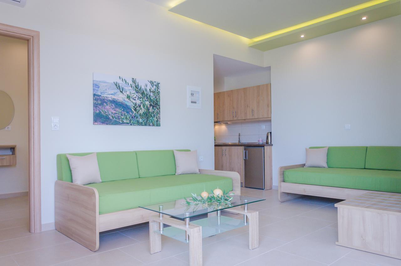 Girene Villa يميناريا المظهر الخارجي الصورة