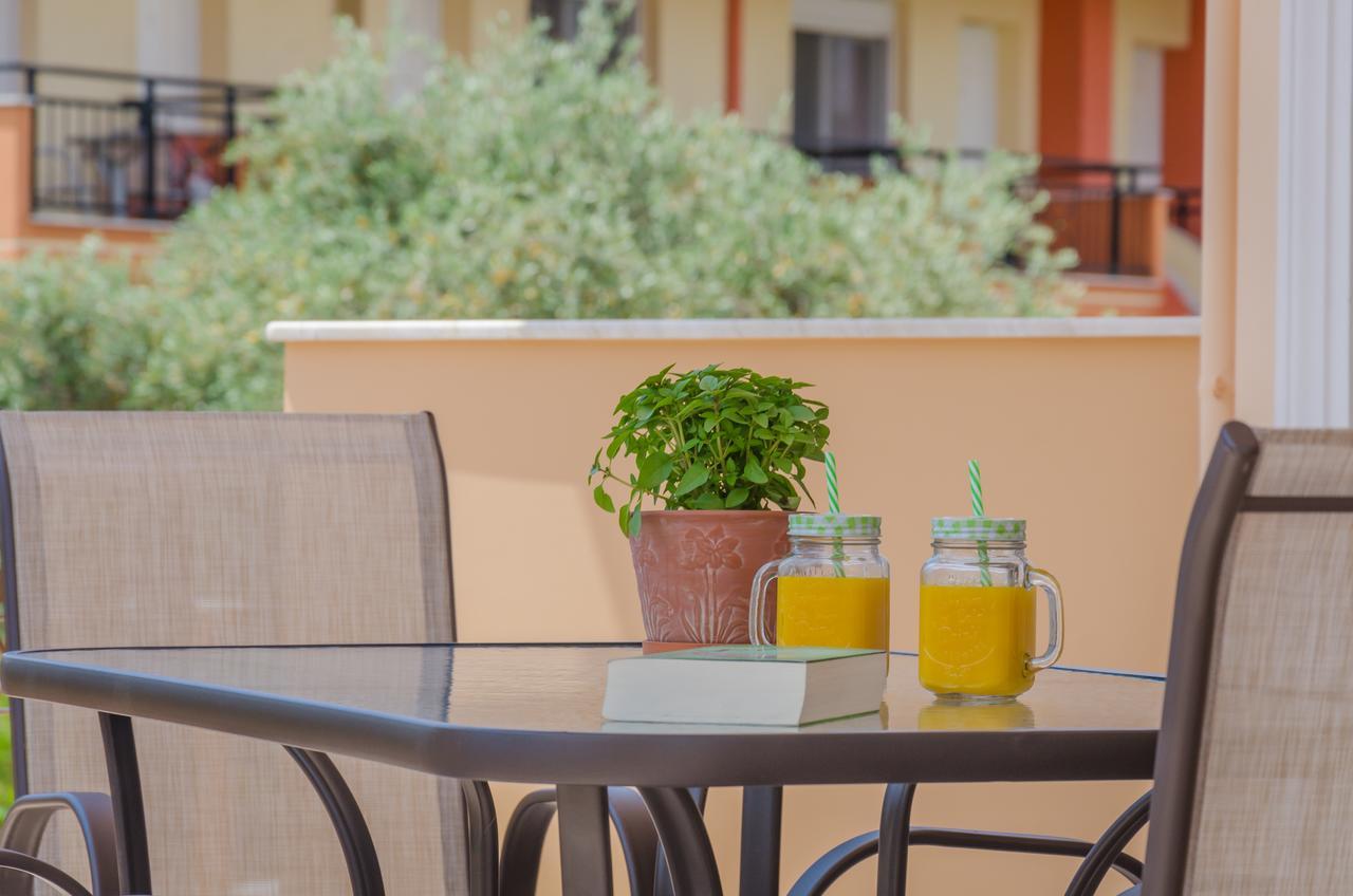 Girene Villa يميناريا المظهر الخارجي الصورة