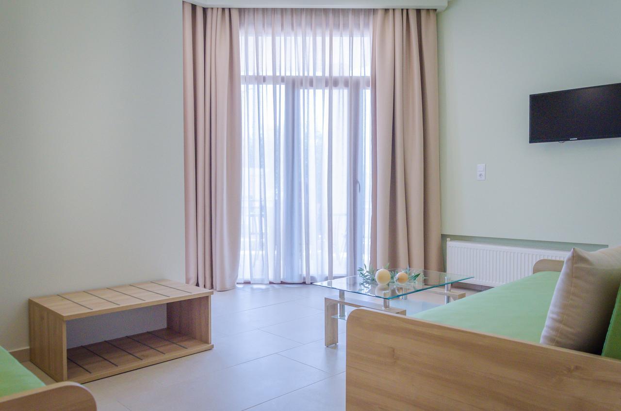 Girene Villa يميناريا المظهر الخارجي الصورة
