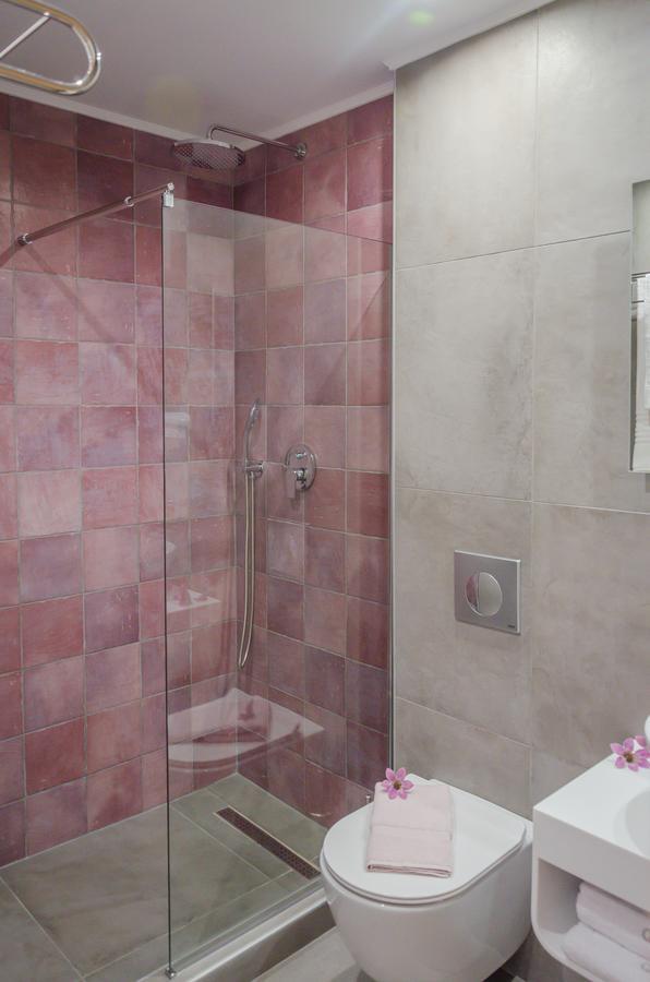 Girene Villa يميناريا المظهر الخارجي الصورة